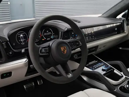Porsche Cayenne S 2025 года за 106 416 300 тг. в Астана – фото 6
