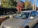 Toyota Camry 2003 годаүшін3 500 000 тг. в Семей – фото 2