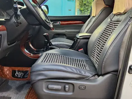 Toyota Land Cruiser Prado 2007 года за 7 700 000 тг. в Актобе – фото 11
