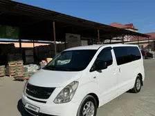 Hyundai Starex, 2011
