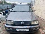 Volkswagen Vento 1993 года за 1 000 000 тг. в Экибастуз – фото 3