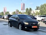 Chevrolet Cruze 2011 года за 3 400 000 тг. в Алматы – фото 2