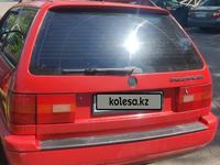 Volkswagen Passat 1994 годаүшін2 100 000 тг. в Алматы