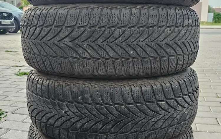 Липучки Goodyear 185/60/R15 за 58 000 тг. в Астана