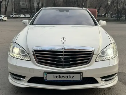 Mercedes-Benz S 500 2012 года за 16 800 000 тг. в Алматы – фото 12