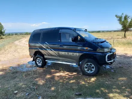 Mitsubishi Delica 1995 года за 2 800 000 тг. в Алматы