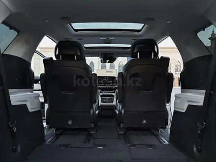 Kia Carnival 2022 года за 22 222 222 тг. в Алматы – фото 12