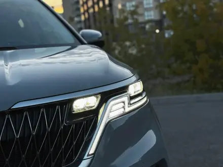 Kia Carnival 2022 года за 22 222 222 тг. в Алматы – фото 23