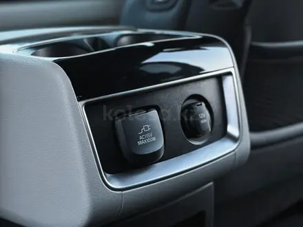 Kia Carnival 2022 года за 22 222 222 тг. в Алматы – фото 5