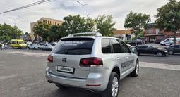 Volkswagen Touareg 2008 года за 6 000 000 тг. в Шымкент – фото 4