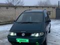 Volkswagen Sharan 1999 годаfor2 500 000 тг. в Уральск