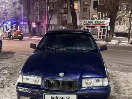 BMW 318 1991 года за 1 000 000 тг. в Алматы