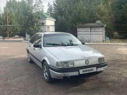 Volkswagen Passat 1990 года за 1 650 000 тг. в Тараз – фото 4