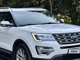 Ford Explorer 2015 годаүшін11 800 000 тг. в Алматы – фото 3