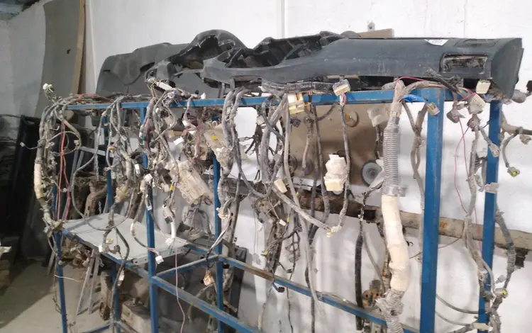 Резинки на двери на Тойота Хайлюкс, оригинал.үшін10 000 тг. в Актау