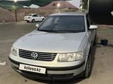 Volkswagen Passat 1997 года за 1 300 000 тг. в Тараз – фото 4