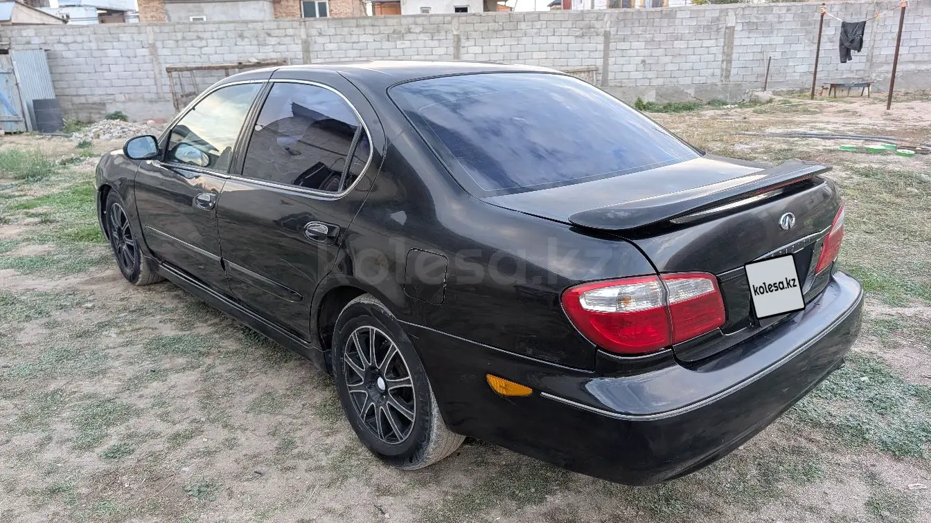Nissan Maxima, 2000