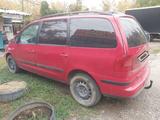 Volkswagen Sharan 2004 года за 1 800 000 тг. в Алматы – фото 5