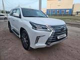 Lexus LX 570 2022 года за 71 000 000 тг. в Актобе – фото 2