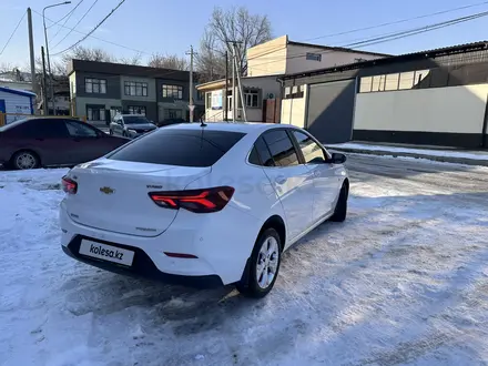 Chevrolet Onix 2023 года за 7 500 000 тг. в Шымкент – фото 4