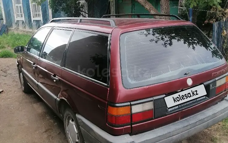 Volkswagen Passat 1993 годаүшін1 400 000 тг. в Кокшетау