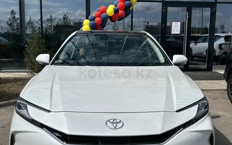 Toyota Camry 2024 года за 19 000 000 тг. в Астана