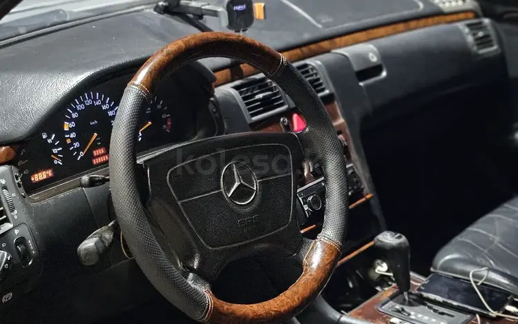 Mercedes-Benz E 230 1996 годаүшін1 700 000 тг. в Алматы