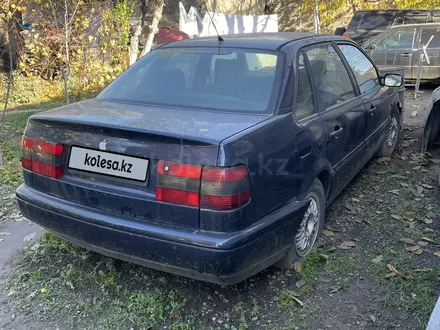 Volkswagen Passat 1995 года за 1 000 000 тг. в Алматы – фото 2