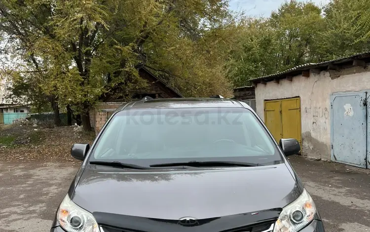 Toyota Sienna 2018 годаүшін16 500 000 тг. в Алматы