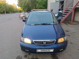 Honda Shuttle 2000 года за 3 300 000 тг. в Караганда