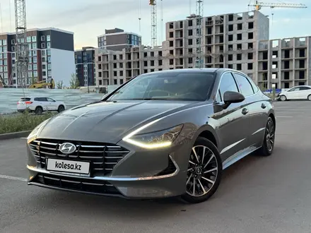 Hyundai Sonata 2022 года за 11 600 000 тг. в Караганда