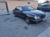 Mercedes-Benz E 200 2001 года за 3 300 000 тг. в Талдыкорган – фото 2
