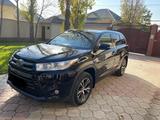 Toyota Highlander 2018 года за 18 000 000 тг. в Алматы