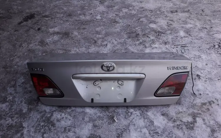 Крышка багажника для Lexus es за 30 000 тг. в Алматы