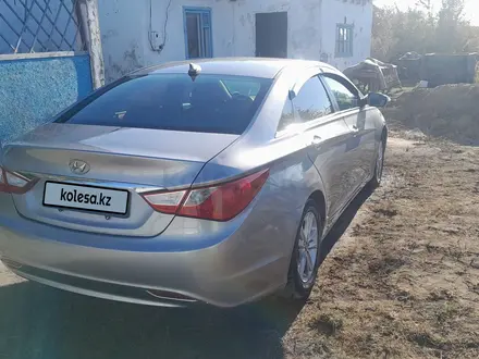 Hyundai Sonata 2011 года за 5 500 000 тг. в Семей – фото 4