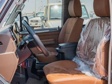 Toyota Land Cruiser Prestige Off-Road 2026 года за 35 500 000 тг. в Семей – фото 8