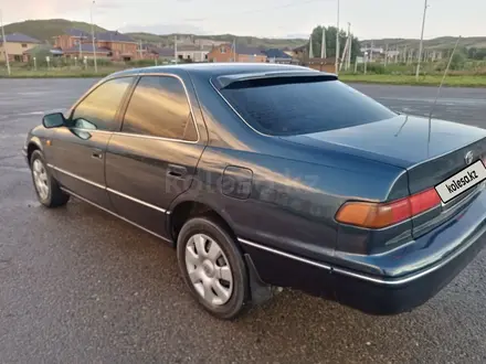 Toyota Camry 1997 года за 3 300 000 тг. в Усть-Каменогорск – фото 3