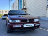 Volkswagen Passat 1995 годаүшін1 700 000 тг. в Караганда