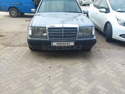 Mercedes-Benz E 220 1993 года за 2 000 000 тг. в Кордай