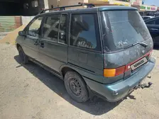 Nissan Prairie, 1994