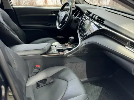 Toyota Camry 2020 года за 15 000 000 тг. в Астана – фото 6