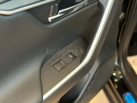 Toyota RAV4 Luxe+ 2025 года за 23 990 000 тг. в Алматы – фото 3