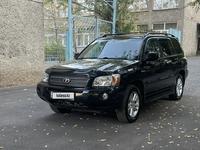 Toyota Highlander 2005 годаүшін7 800 000 тг. в Алматы