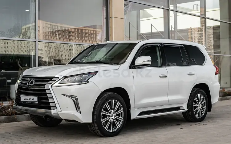 Lexus LX 570 2016 года за 40 500 000 тг. в Астана