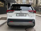 Toyota RAV4 2020 года за 15 900 000 тг. в Алматы – фото 5