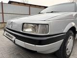 Volkswagen Passat 1993 года за 1 300 000 тг. в Алматы – фото 3