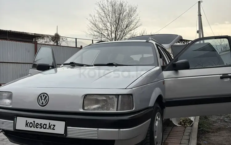 Volkswagen Passat 1993 года за 1 300 000 тг. в Алматы