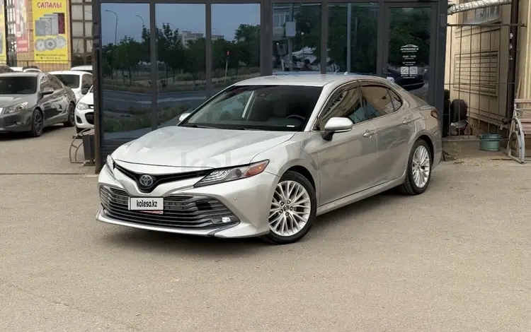 Toyota Camry 2019 года за 7 400 000 тг. в Актау