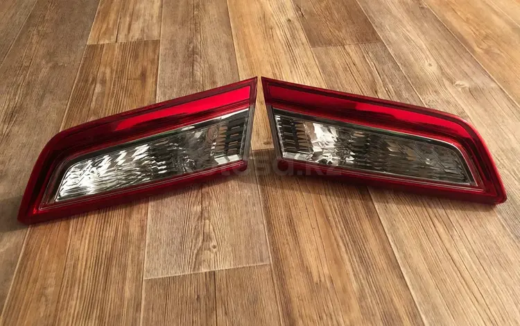 Фонари крышки багажника за 8 000 тг. в Алматы