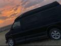 Chevrolet Express 2001 годаүшін15 000 000 тг. в Караганда